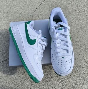 Nike Air Force 1 "White Malachite" Size 3Y